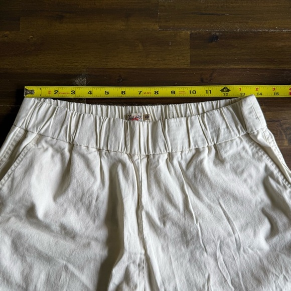 Father Ty Cream Shorts - Picture 6 of 8